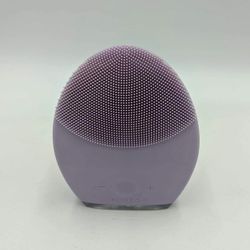 Foreo Luna 2 Lavender Facial Cleansing Brush (NEW) with FREE charging cable