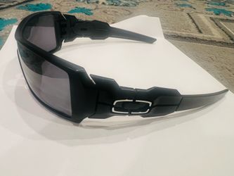 OAKLEY OIL RIG 009081 POLISHED BLACK/BLACK IRIDIUM POLARIZED SUNGLASSES