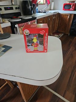 Grinch Christmas Blow Up 4 Ft Tall