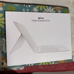 Magic Keyboard Folio For iPad (10th Gen ) 
