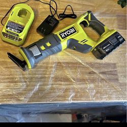 RYOBI ONE+ 18V Cordless Reciprocating Saw Kit with Battery and Charger