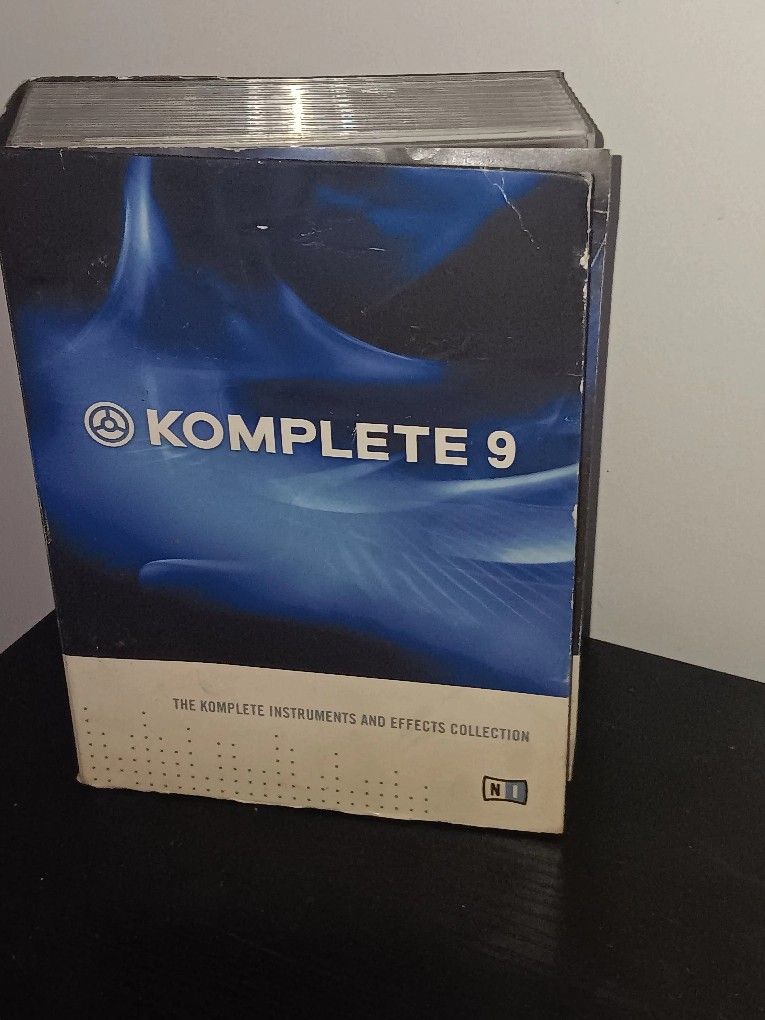 NATIVE INSTRUMENTS KOMPLETE  9