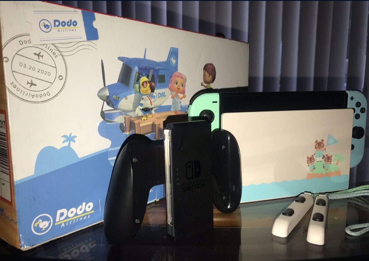 Nintendo Switch V2 Animal Crossing Edition