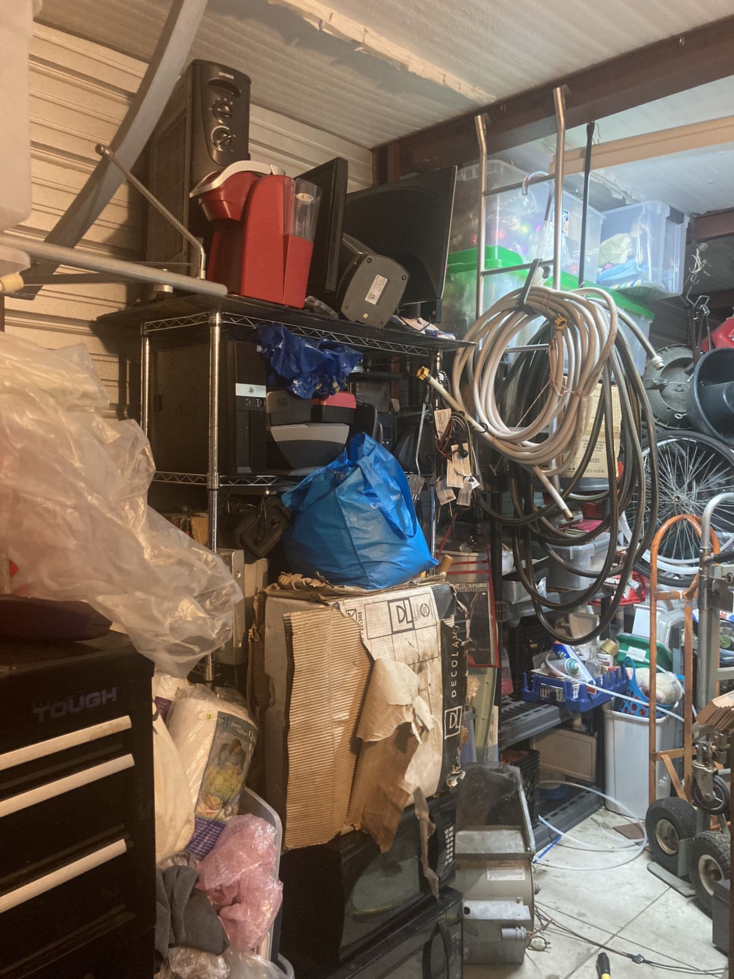 Storage Sell Everything must go can purchase entire storage or come look and walk away with a bunch of things for cheap