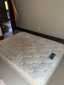 Queen Mattress