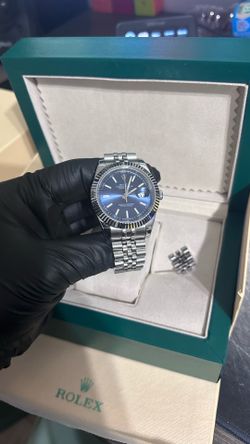 Rolex Date Just blue with jubilee band