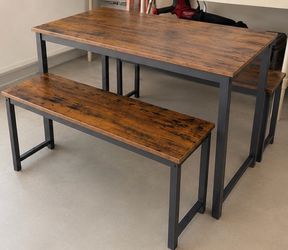 Rustic table with 2 benches