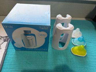 Kiinde twist bottles and storage bags.