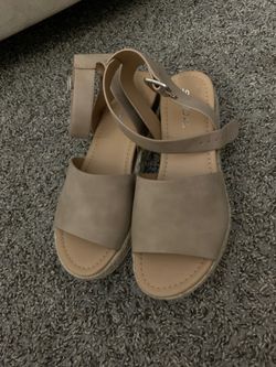Women’s sandal