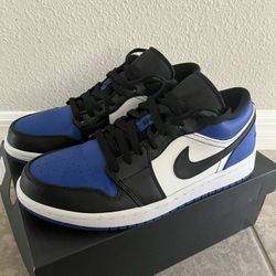 Jordan 1 Low Royal Toe 