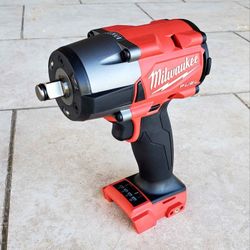 Milwaukee FUEL 18V 1/2in. Mid Torque Impact Wrench (Tool-Only)
