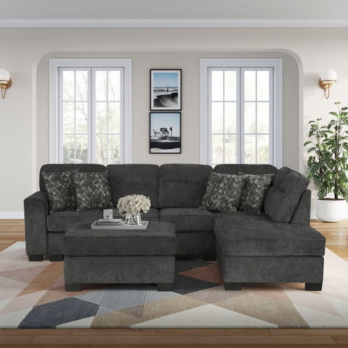 New Sectional With OTTOMAN.