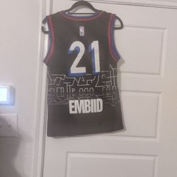 Nike Kids Small 76ers Jersey