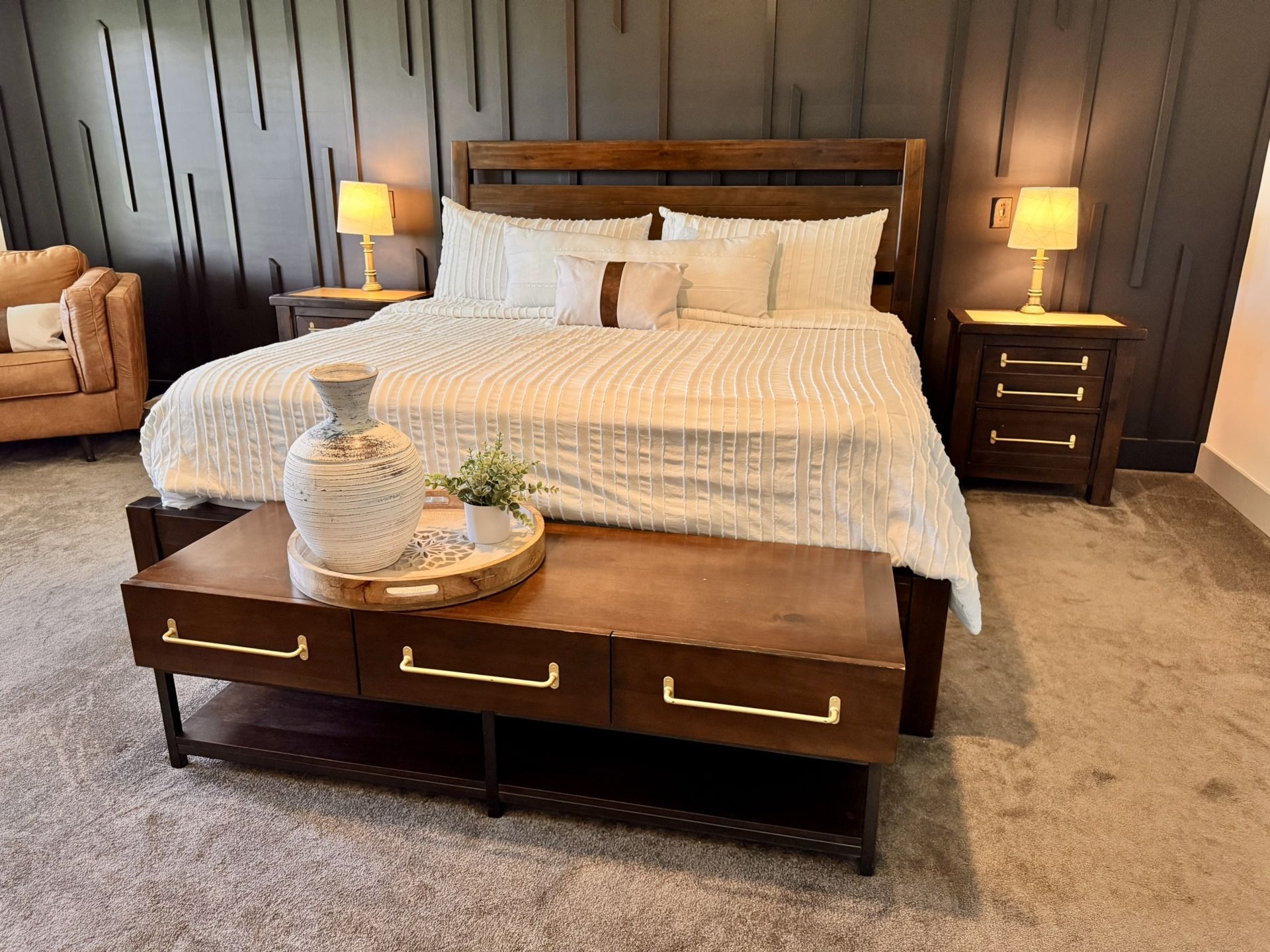 Ashley Furniture 6pc set “Starmore”