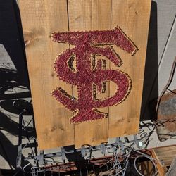San Francisco 49ers String Art Wood Plaque