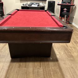 7” York Maple Pool Table  Olhausen