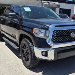 2018 Toyota Tundra SR5 CrewMax 