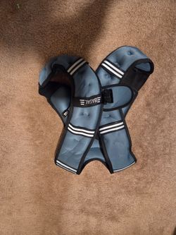 20 lbs weighted vest