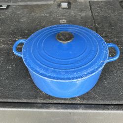 Le Creuset Pot
