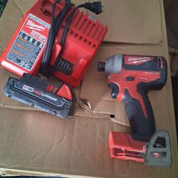 Milwaukee M18