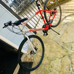 Schwinn Circuit Hybrid Bike