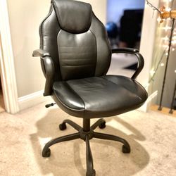 Beautiful Gaming Chair (that will make you smile)