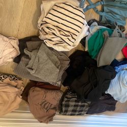 40 Pack Of Crop Tops And Tube Tops