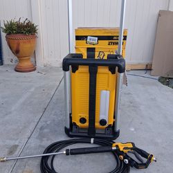 Dewalt 2100 Psi electric pressure washer