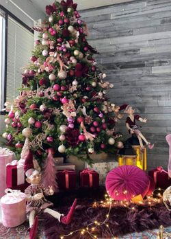 Am Here Too Sell My Christmas Three At Cheap Price If You Intrested Text Me347ffg391uug7927
