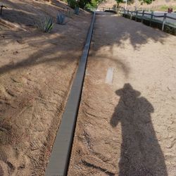 Landscape Curbing 