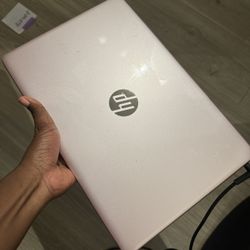 HP Laptop (MOVING SALE / PICK UP ONLY) 
