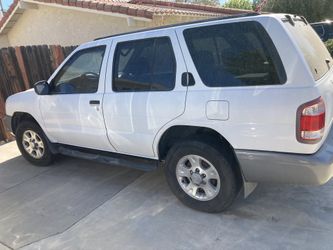 1999 Nissan Pathfinder