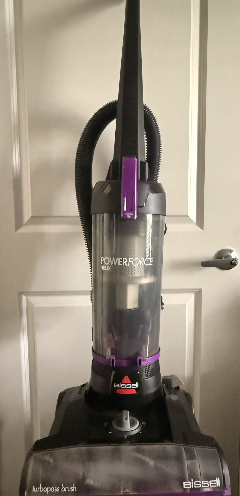Bissell Powerforce Vacuum