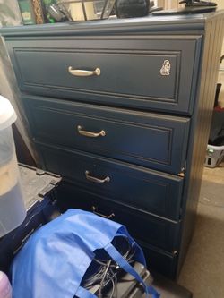 Dresser