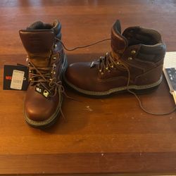 Wolverine Steel Toe Oil slip Resistance Men’s Size 10.5 Boot