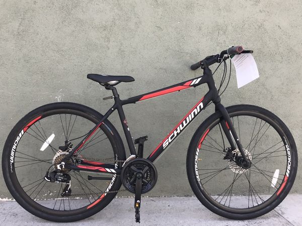 Schwinn Men's Circuit 28" Hybrid Bike with Disc Brake for Sale in West