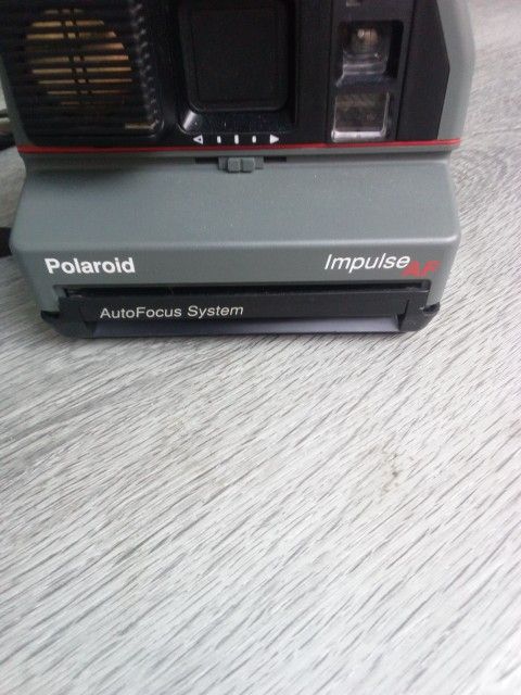 Polaroid Impulse AF Cash Only 40$$ Cash
