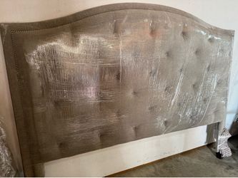 King size Greg tufted headboard
