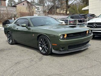 2022 Dodge Challenger
