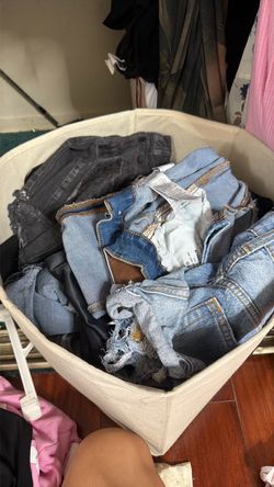 CLOTHES