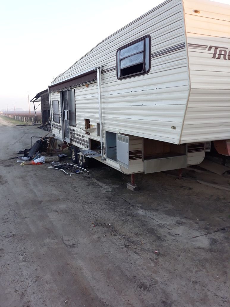 Rv trailer