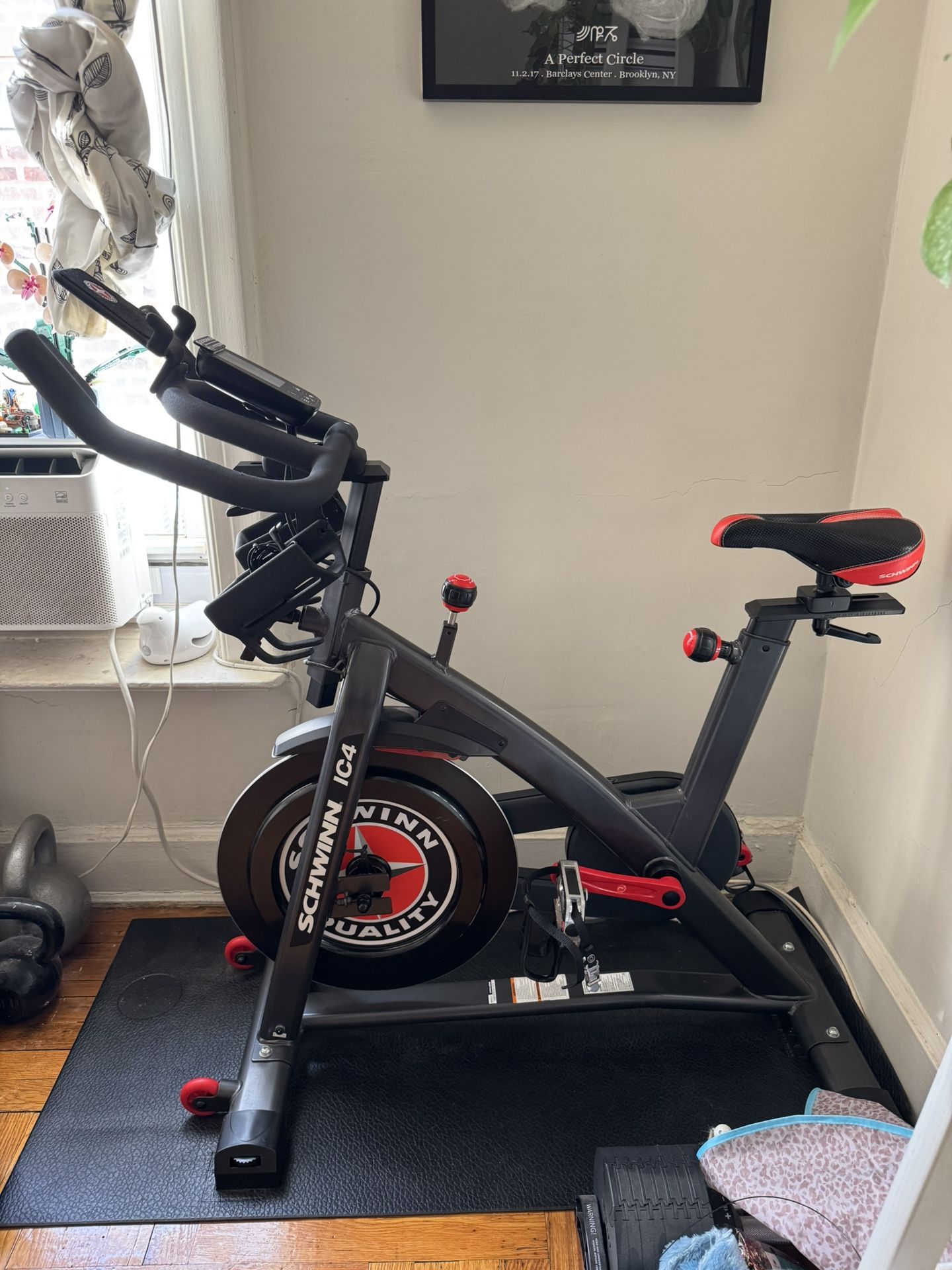 Schwinn IC4 Indoor Cycling/Spin Bike