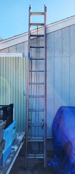24' Werner Fiberglass Extension Ladder