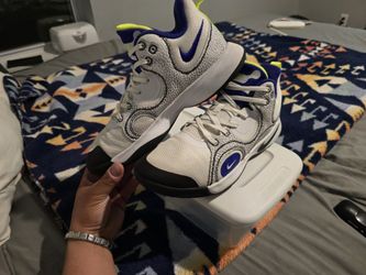 Nike Mens Fly By Mid-2 Basketball Shoes White Bold CU3503-103 Size 8