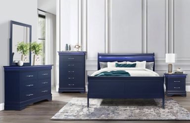 Stylish 6 pc bedroom set in bold blue finish w/ LED accent lighting and acrylic hardware