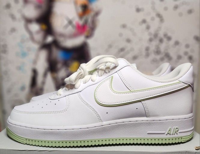 Sz Us Mens 12 Air Force 1 '07 Honeydew