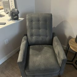 Recliner Chair 