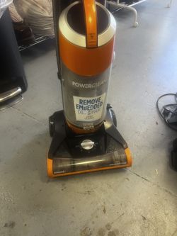 Bissell Cleanview Bagless Upright Vacuum Cleaner
