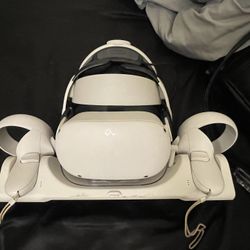 WHITE META QUEST 2 128 GB - ALL IN ONE 