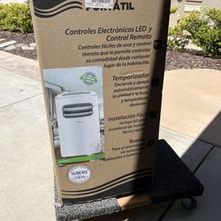 Midea 3-in-1 14000BTU Portable Air conditioner 